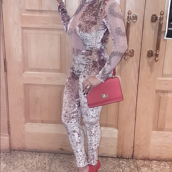 Beautiful sequin jumpsuit 💥 - Picture 2 of 8